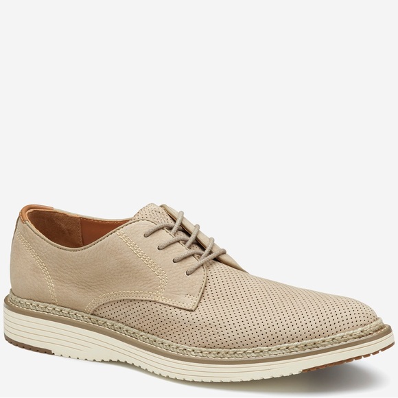 Johnston & Murphy Other - NWT Johnston & Murphy Upton Perfed Plain Toe Color: Taupe Nubuck Sz 8,5 (no box)